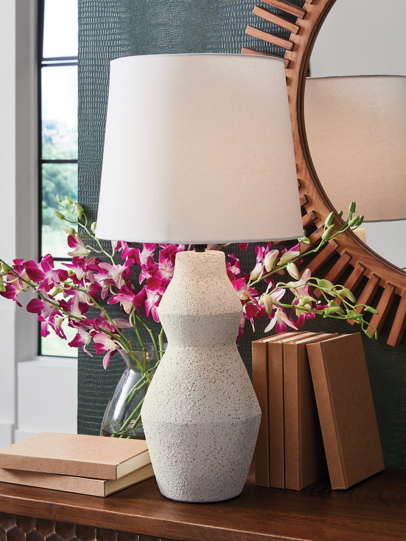 Dawthorne Paper Table Lamp (1/CN)