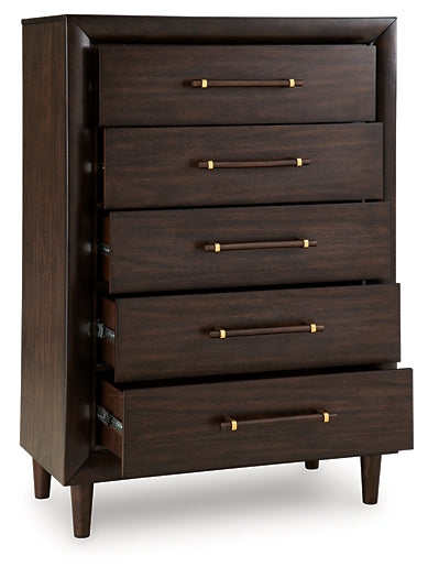 Dantenton Five Drawer Chest - Thumbnail 5